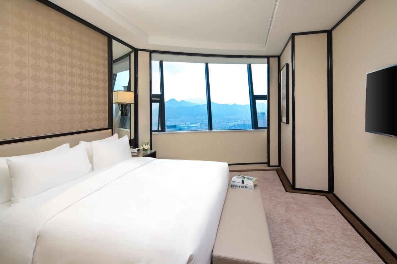 Howard Johnson Plaza Ningbo Exterior foto
